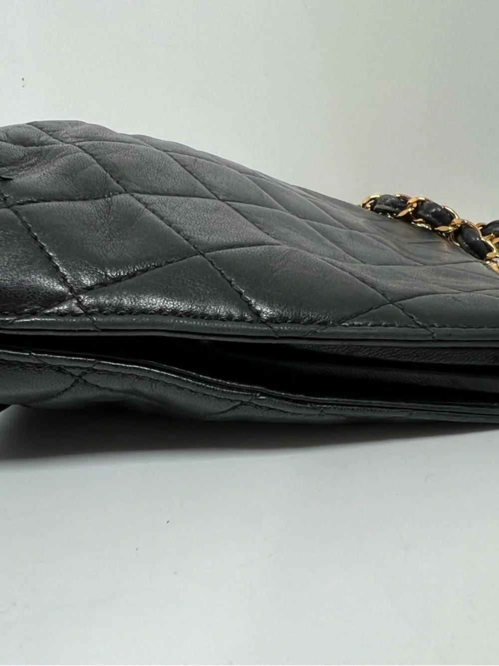 Chanel Vintage Black Quilted Lambskin CC Ball Chain Shoulder Crossbody Bag